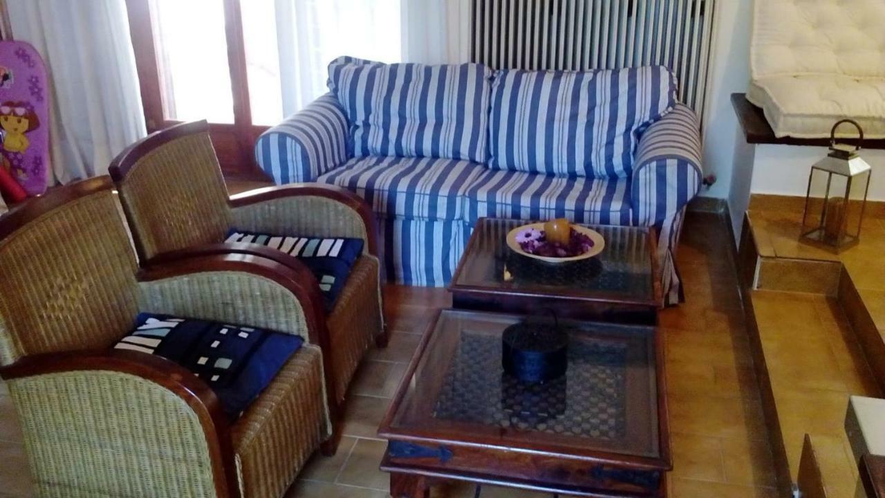 Seafront Villa Joan Νέα Σκιώνη Εξωτερικό φωτογραφία